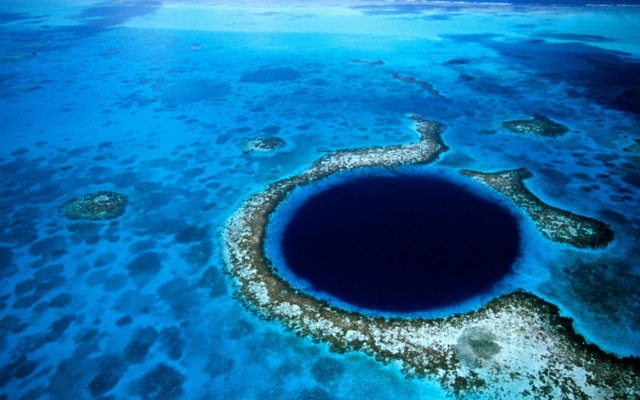 wpid-great-blue-hole-belize-13625-2014-02-24-15-07.jpg